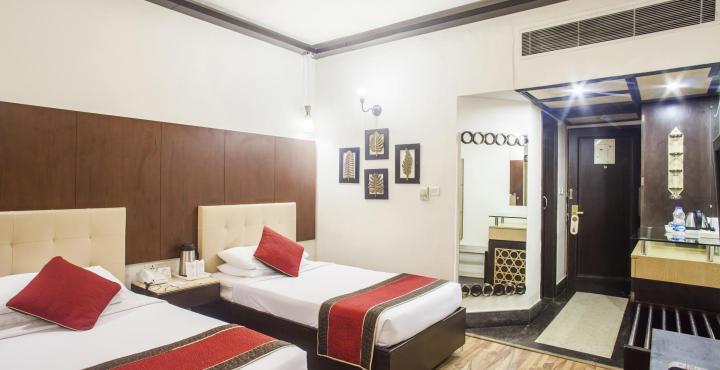 Hotel Maharaja Regency Ludhijána Kültér fotó