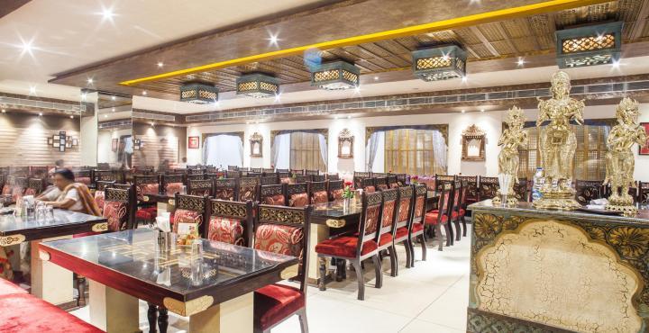 Hotel Maharaja Regency Ludhijána Kültér fotó