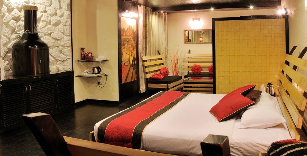 Hotel Maharaja Regency Ludhijána Kültér fotó